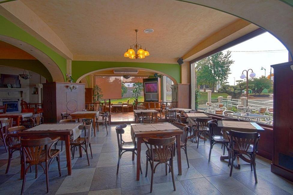 Pension Bos Bergondo Exteriér fotografie